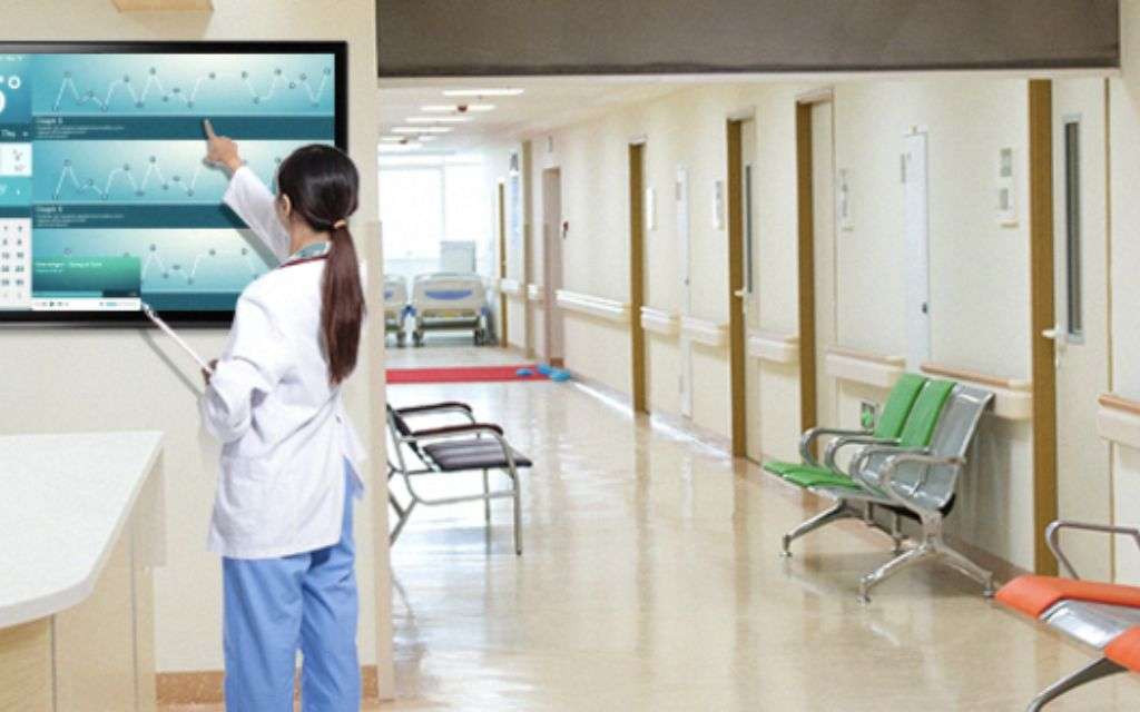 DIGITAL SIGNAGE FOR HOSPITALS